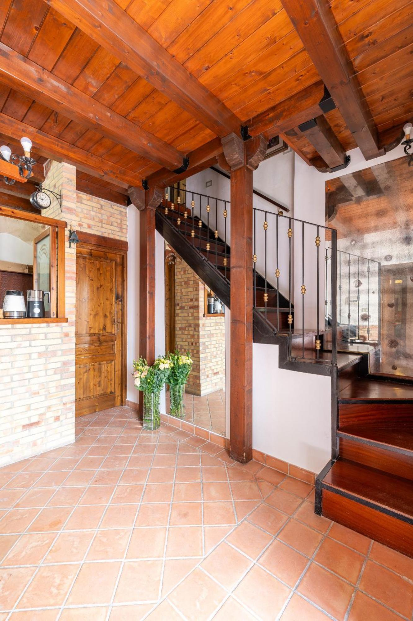 Elsa D'ortigia - I Tre Archi Guest house Syracuse